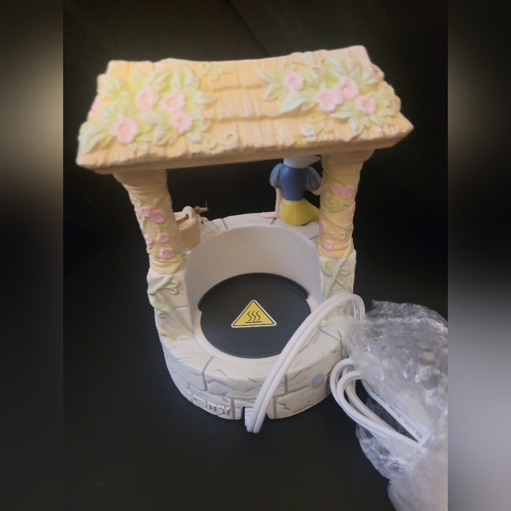 Scentsy Snow White Wax Warmer - Multicolor - Picture 4 of 5